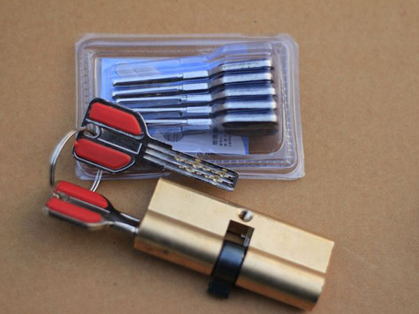 昭苏24小时上门开锁公司